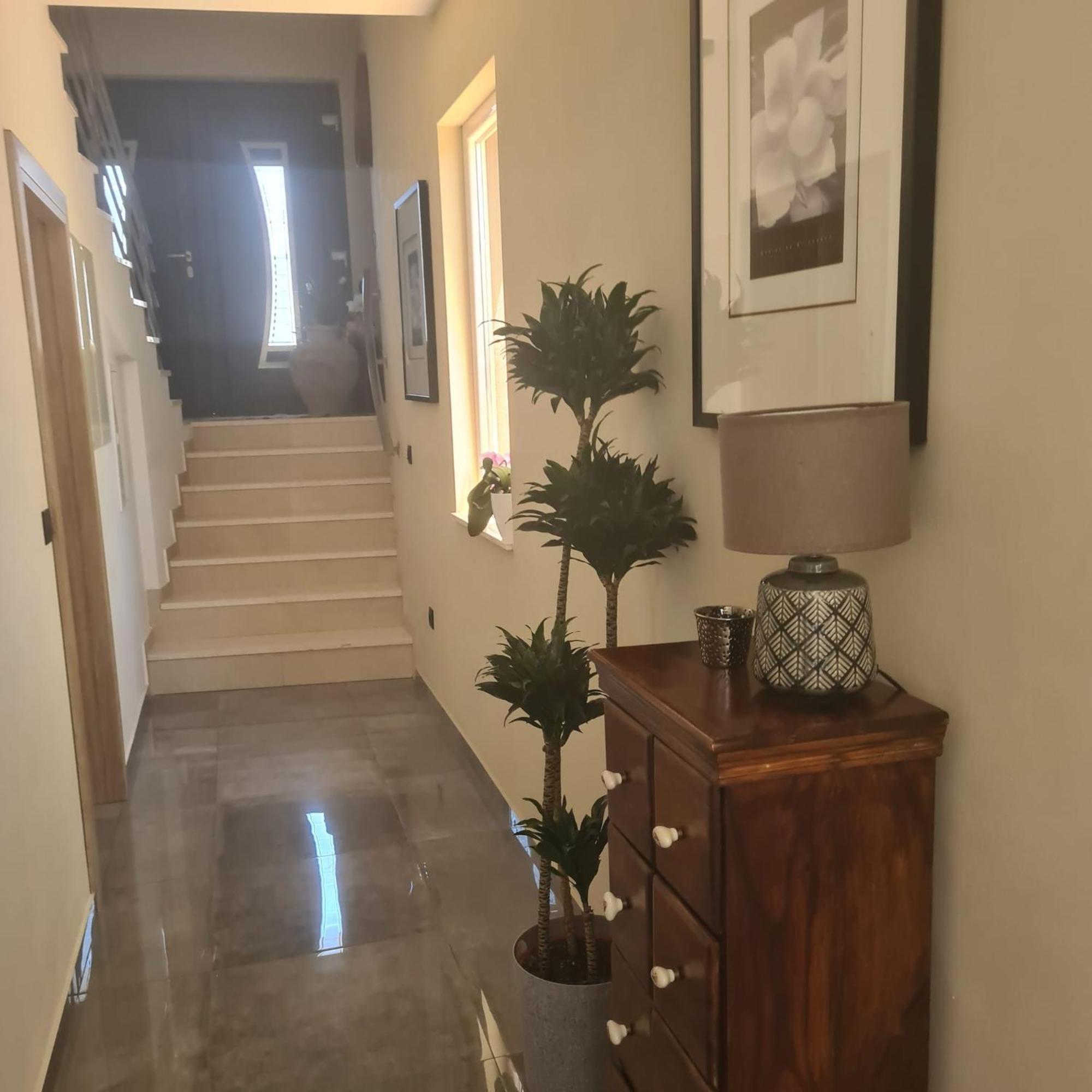 זאדאר Villa Queen מראה חיצוני תמונה